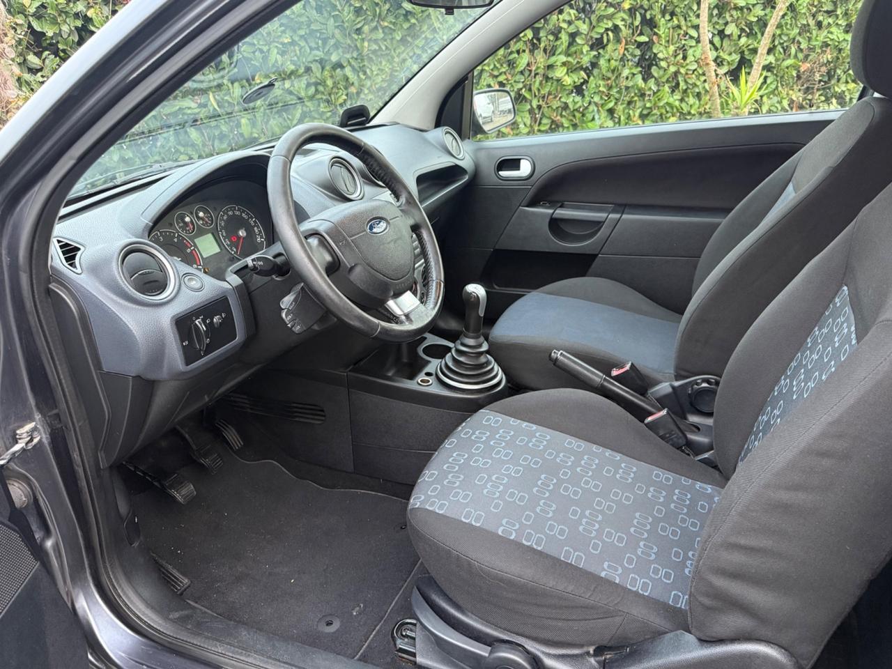 Ford Fiesta 1.4 TDCi 68CV