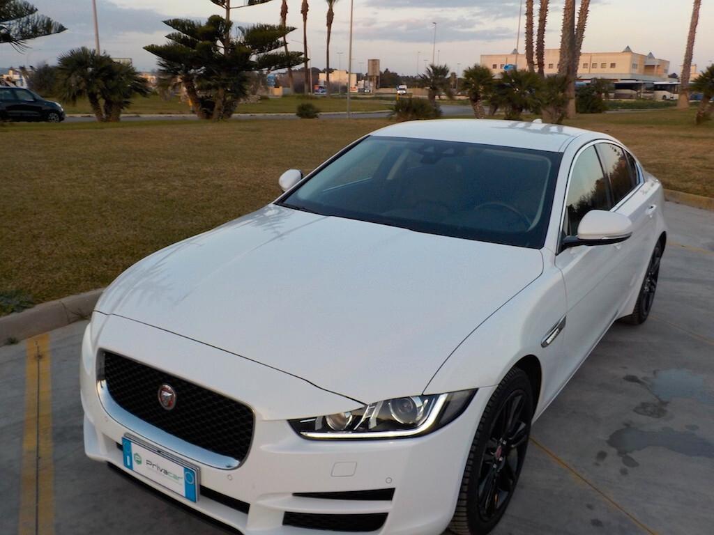 Jaguar XE 2.0 D 163 CV aut. Prestige