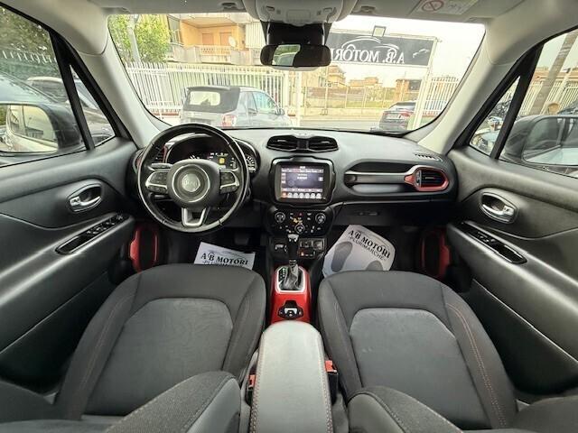 Jeep Renegade 1.3 T4 240CV PHEV 4xe AT6 First Edit