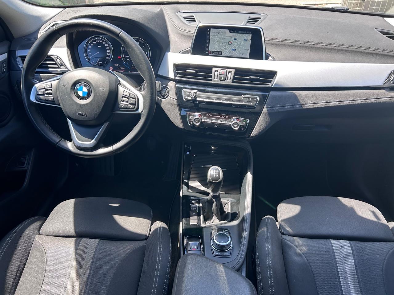 Bmw X2 sDrive18d Business-X