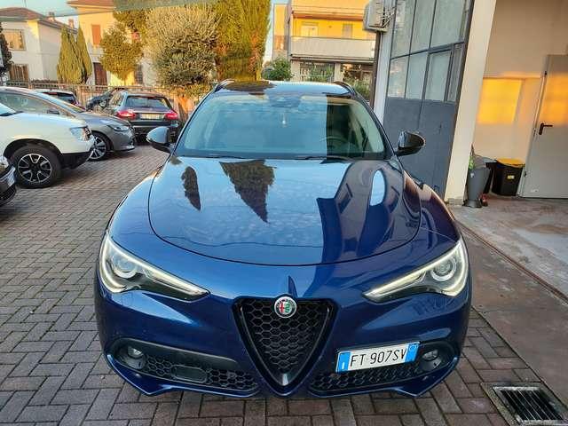 Alfa Romeo Stelvio Stelvio 2.2 t Business Q4 210cv auto my19