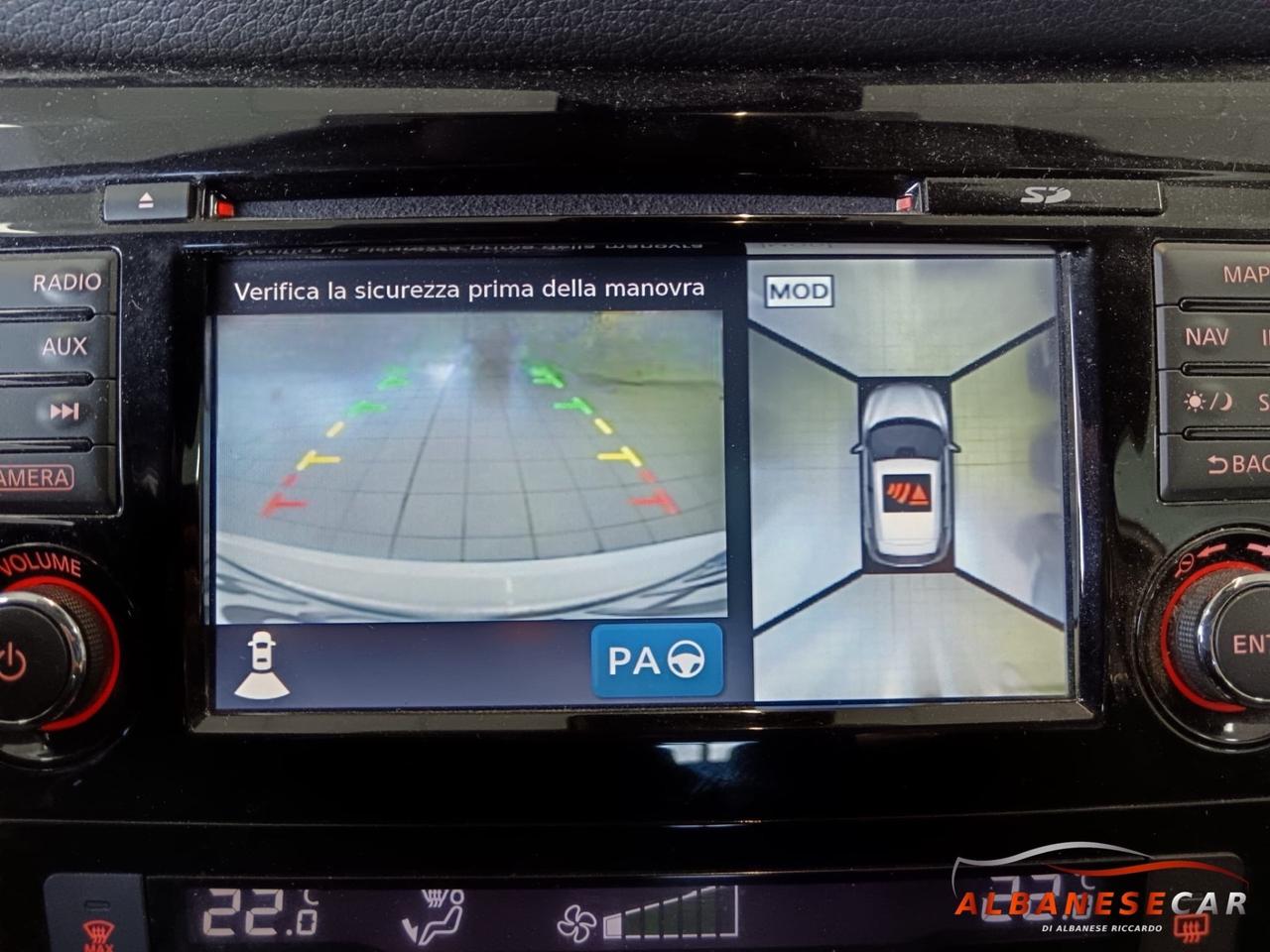 Nissan Qashqai 1.5 dCi DPF Tekna 360 PANORAMICO