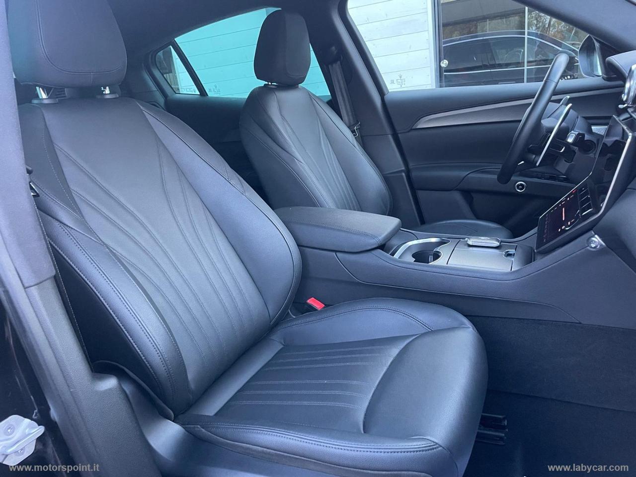 MASERATI 2.0 MHEV 300 CV GT SOLO 10.000 KM!!!