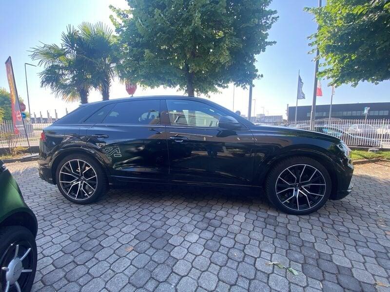 Audi Q8 SQ8 TDI quattro tiptronic