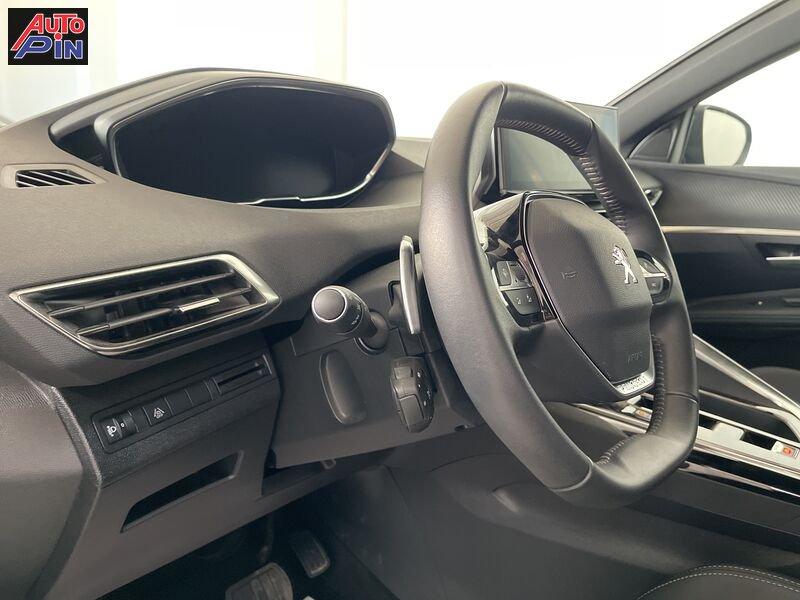 Peugeot 3008 BlueHDi 130 S&S EAT8 Allure