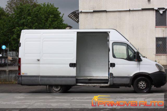 IVECO Daily 2.3Hpi PM-TM-RG Furg.