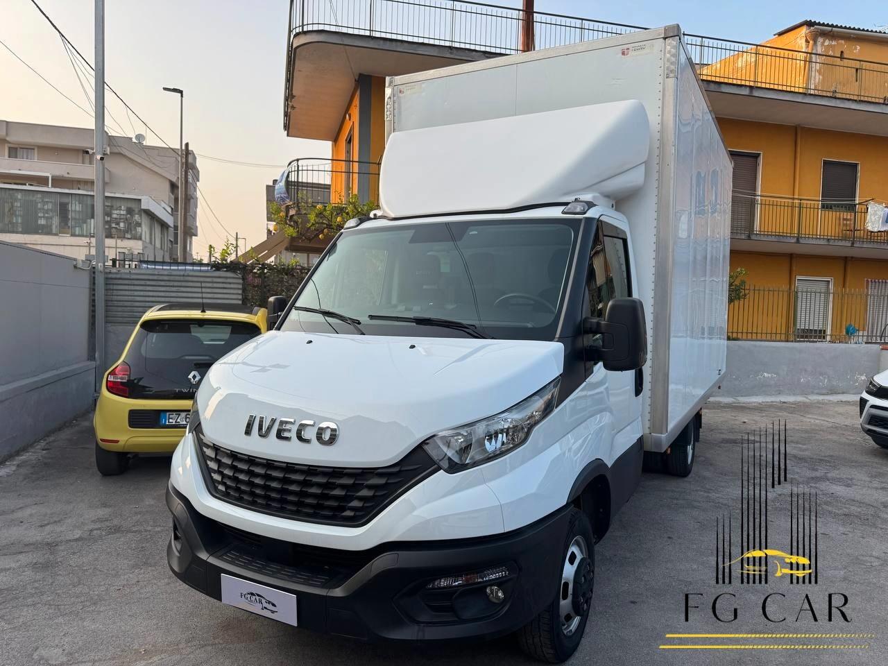 IVECO DAILY 3.0 DIESEL 35Q 10/2021