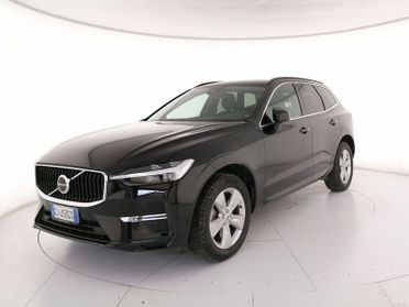 Volvo XC60 2.0 b4 Momentum auto
