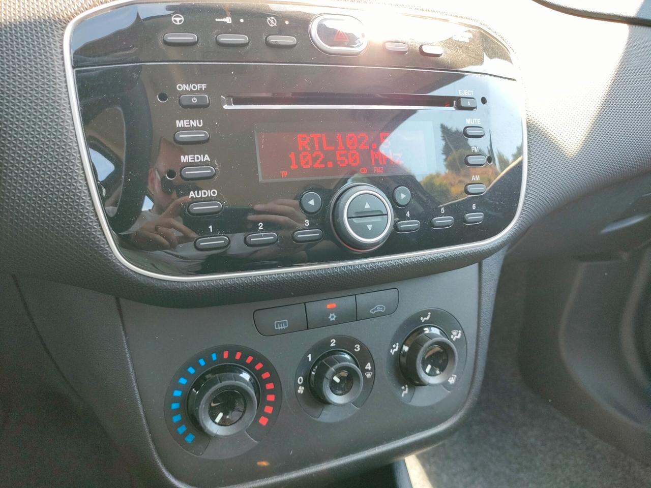 Fiat Punto 1.3 MJT II S&S 95 CV 5 porte Street