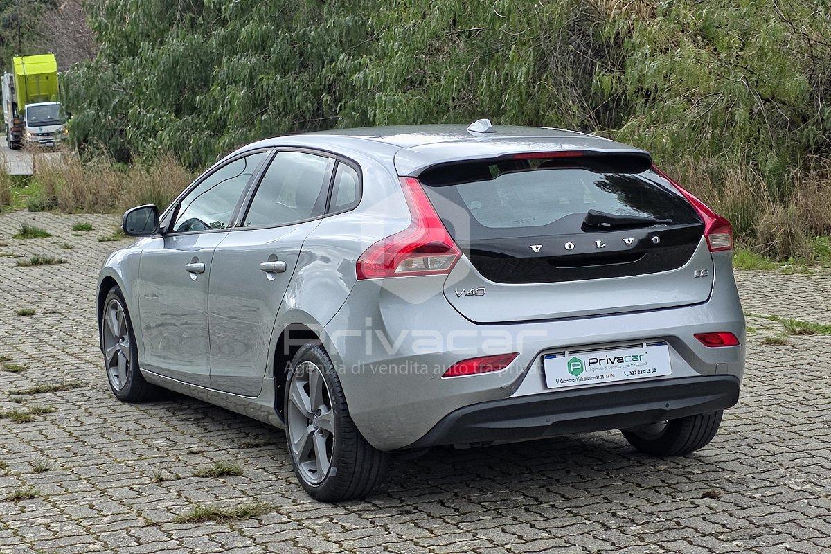VOLVO V40 D2 Kinetic