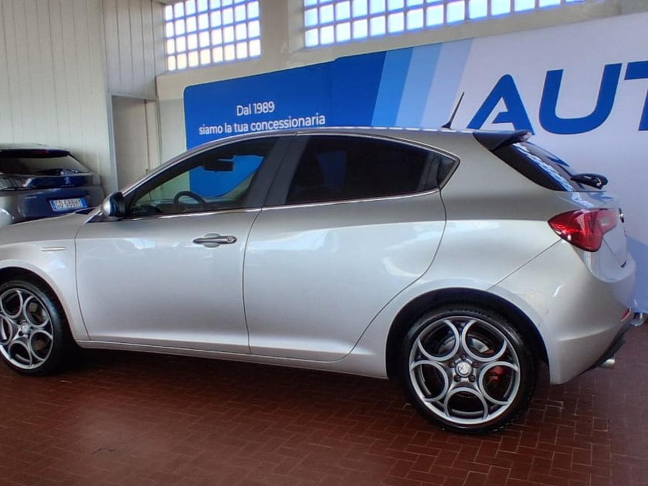 Alfa Romeo Giulietta 2.0 jtdm(2) distinctive 140cv