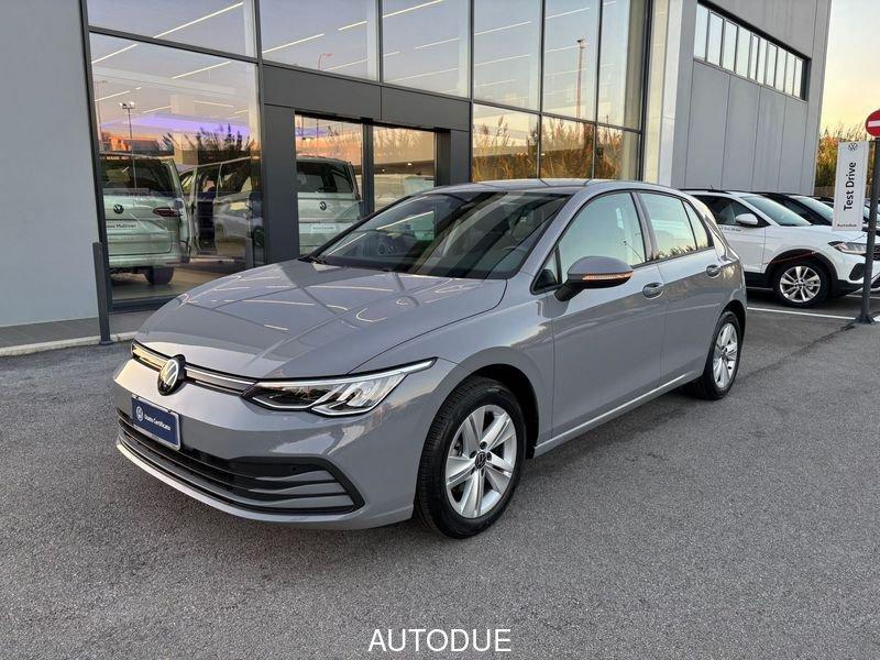 Volkswagen Golf VIII 2020 1.0 tsi evo Life 110cv