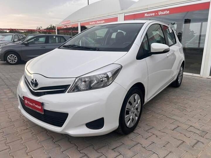 Toyota Yaris 1.4 D-4D 5 porte Lounge