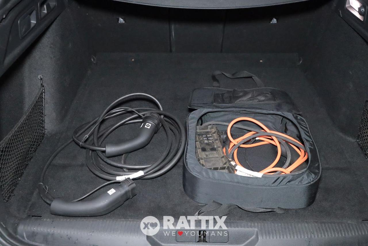 Peugeot 308 SW 1.6 Hybrid 225CV GT e-EAT8