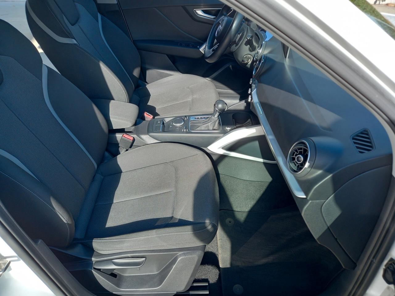Audi Q2 30 TFSI S tronic line Edition