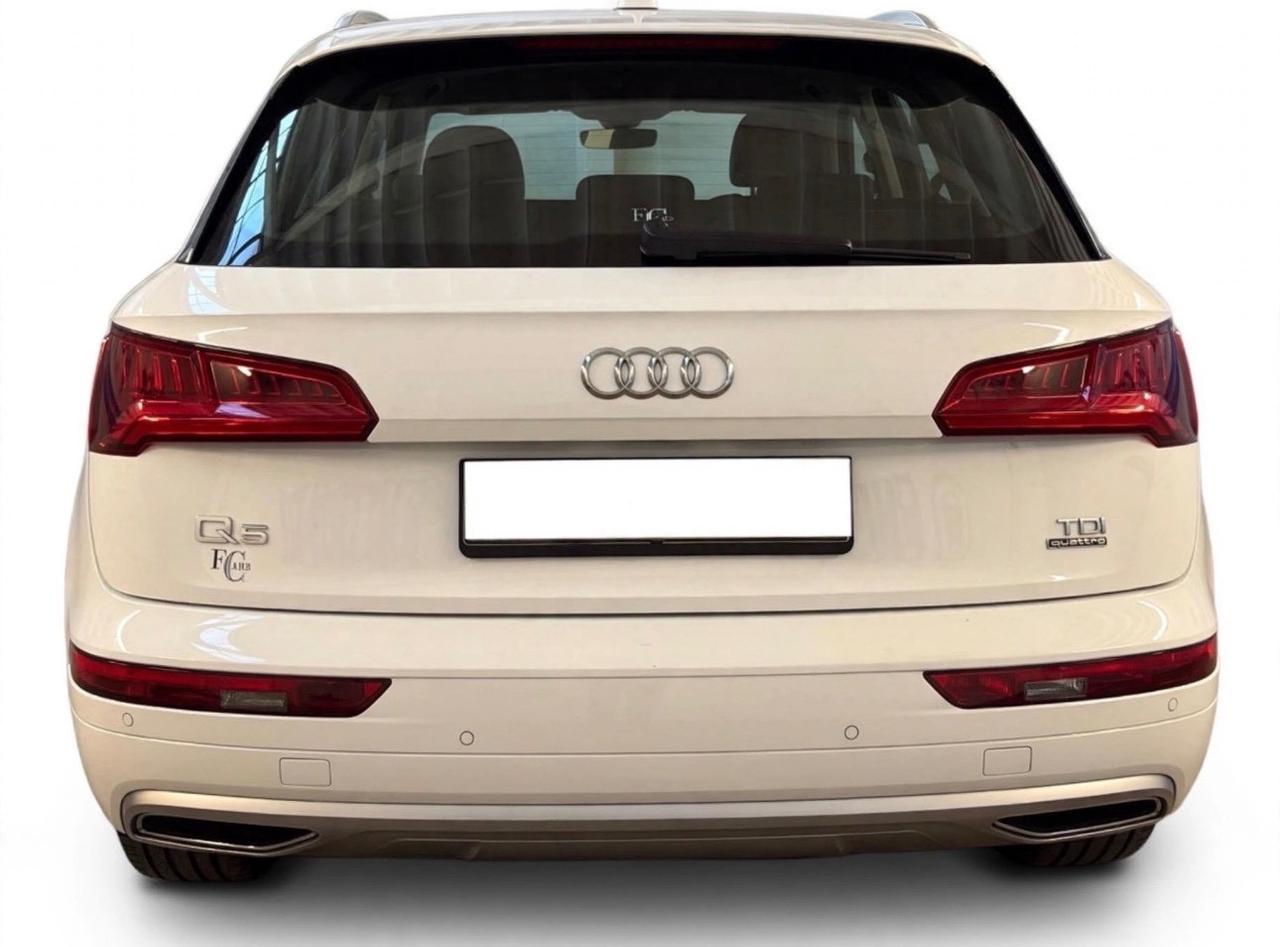 Audi Q5 2.0 TDI quattro S tronic Business