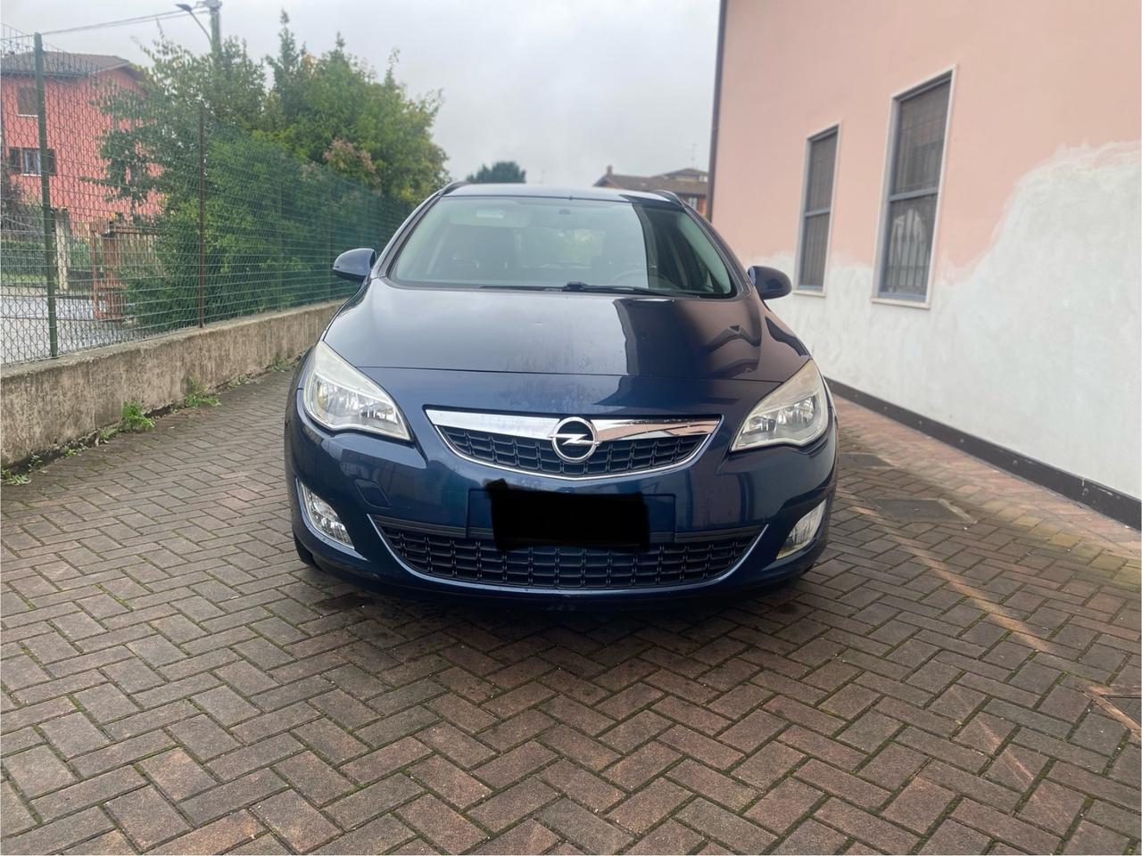 Opel Astra 1.4 Turbo 140CV Sports Tourer GPL Tech Elective
