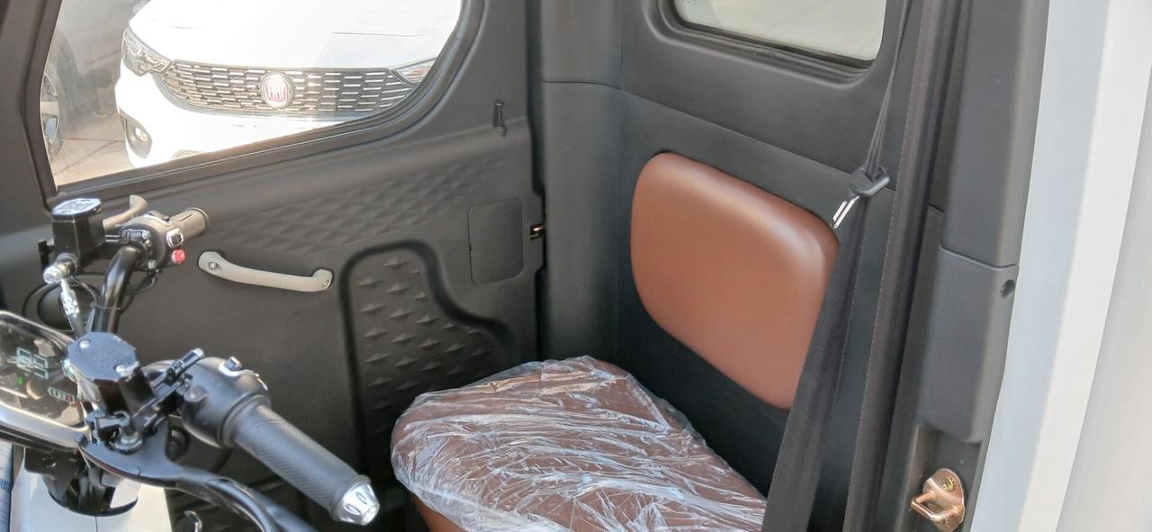 SPOSATO - E-GO - Furgone Elettrico motore 3.000 W