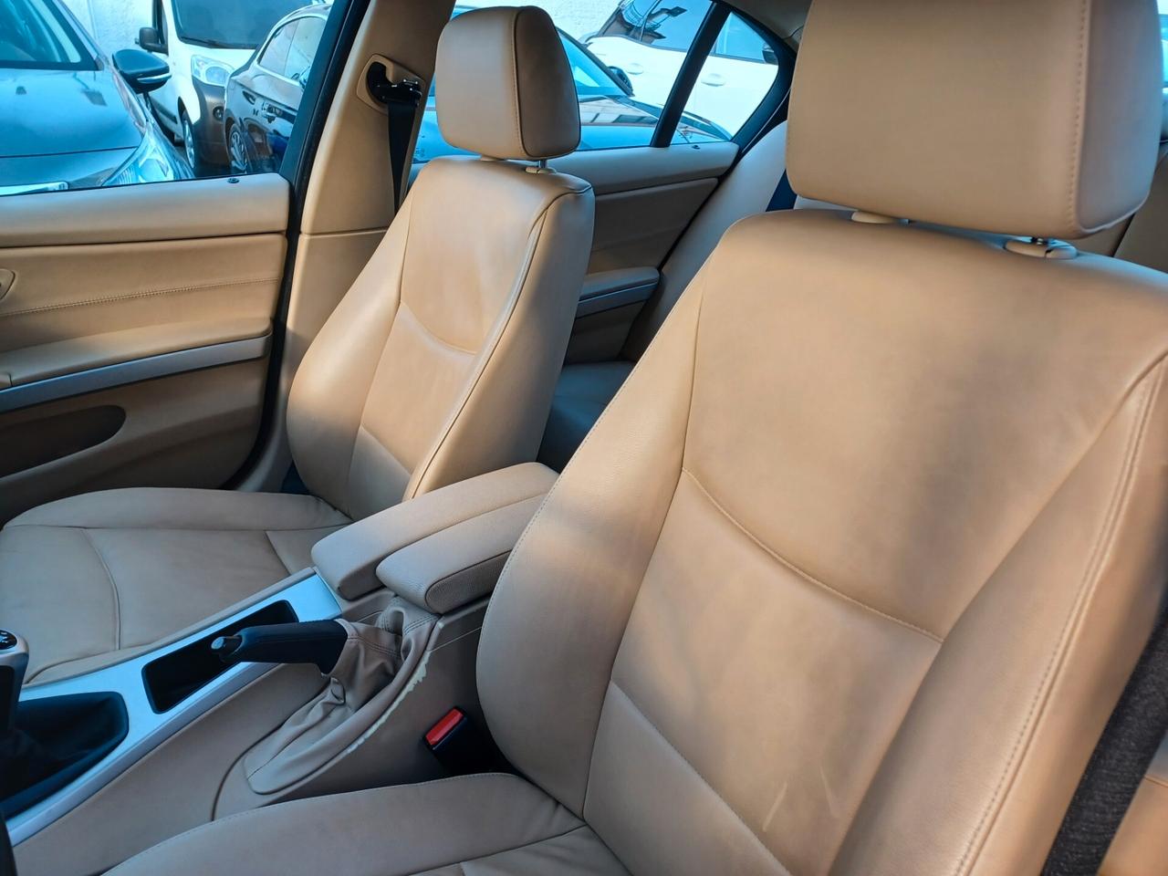 Bmw 320 D Xeno PDC PELLE PERFETTA