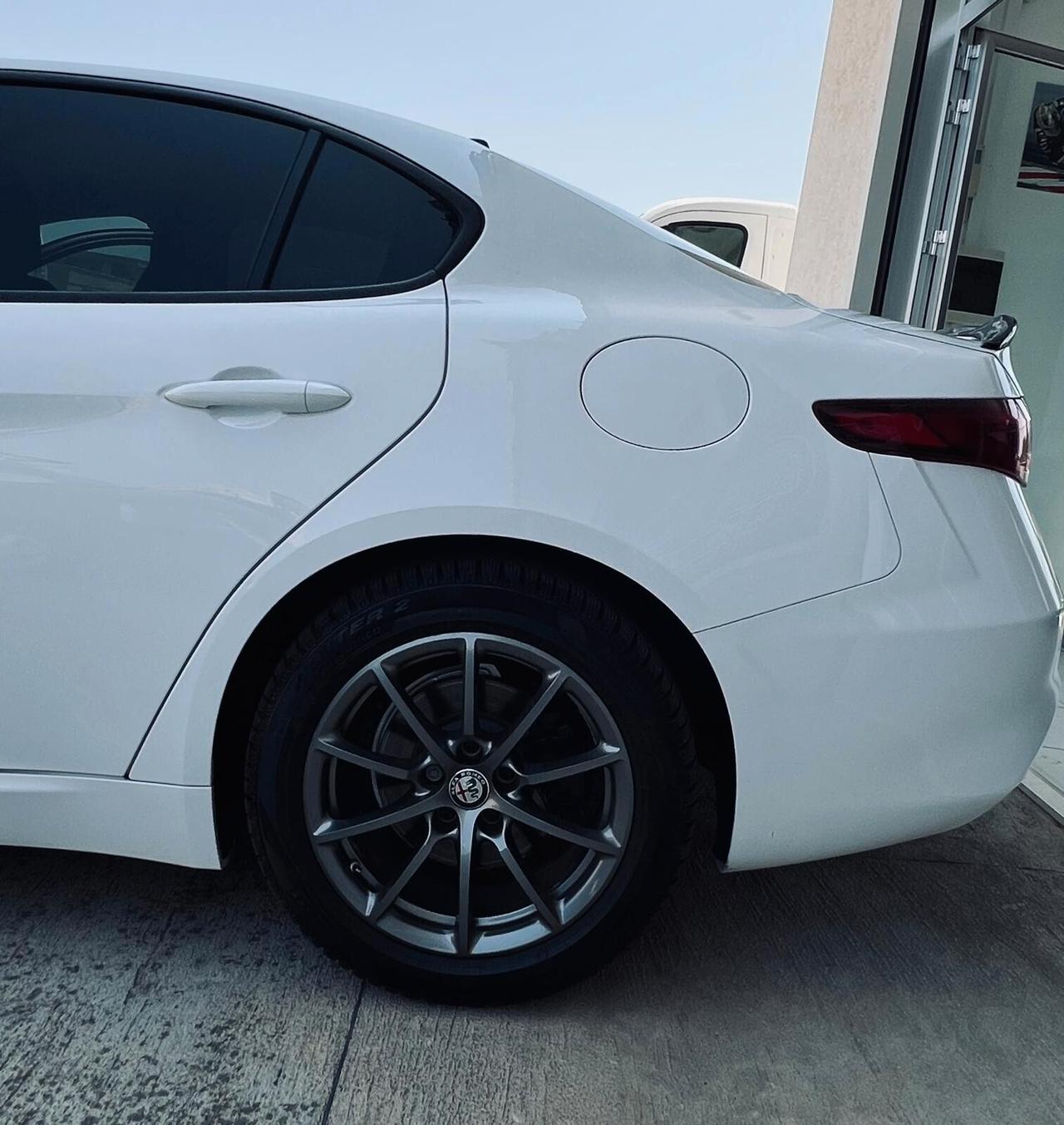 Alfa Romeo Giulia 2.2 Turbodiesel 136 CV AT8 Business