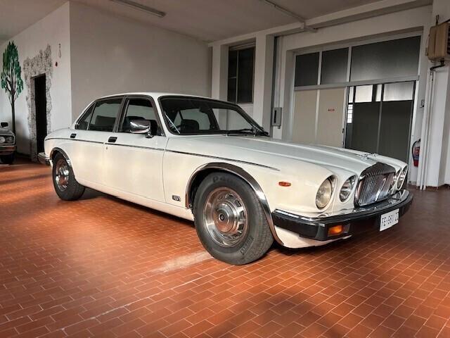 Jaguar XJ XJ6 4.2