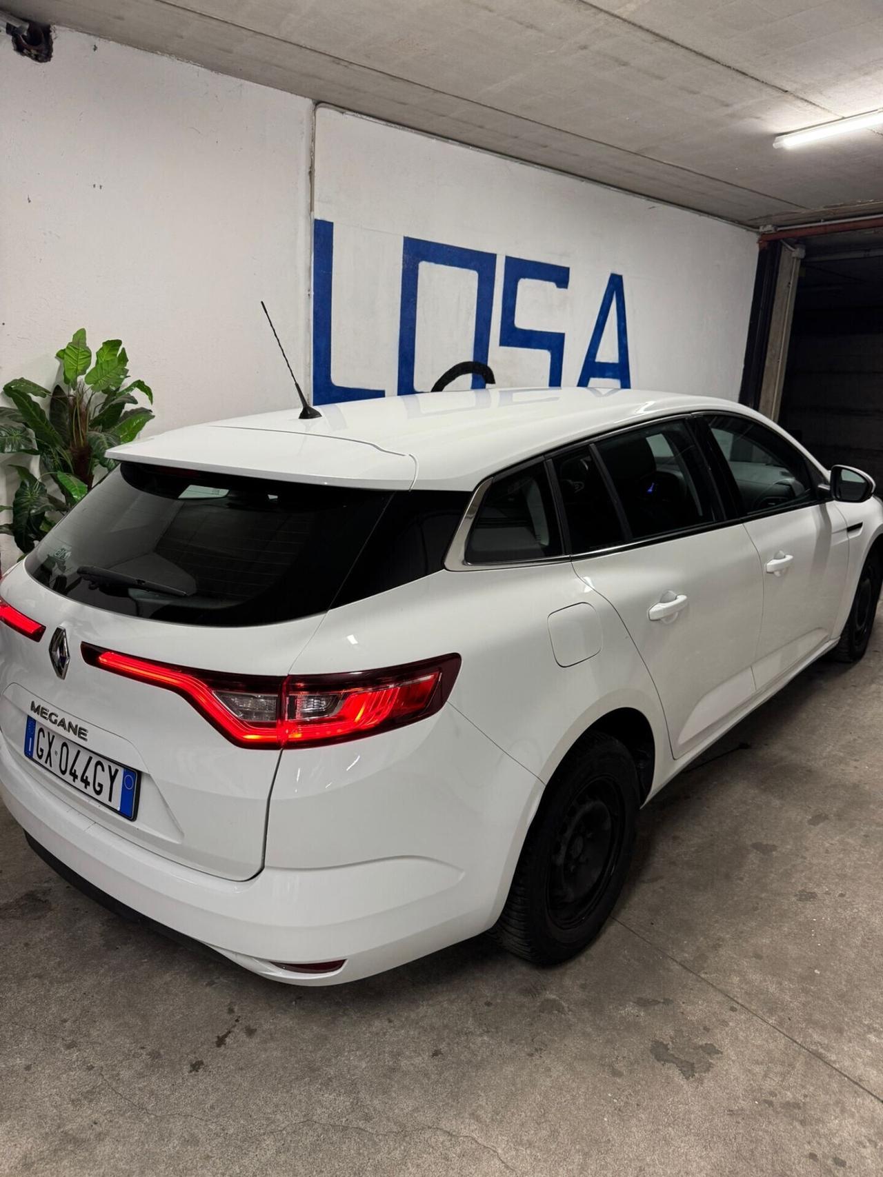 Renault Megane Mégane Sporter TCe Energy Business 2017