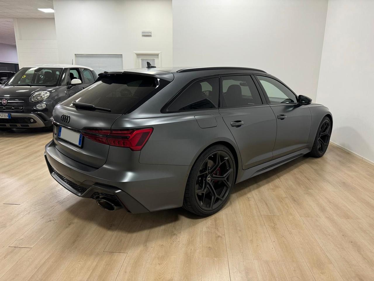 Audi RS6 RS 6 Avant 4.0 TFSI V8 quattro tiptronic Performance