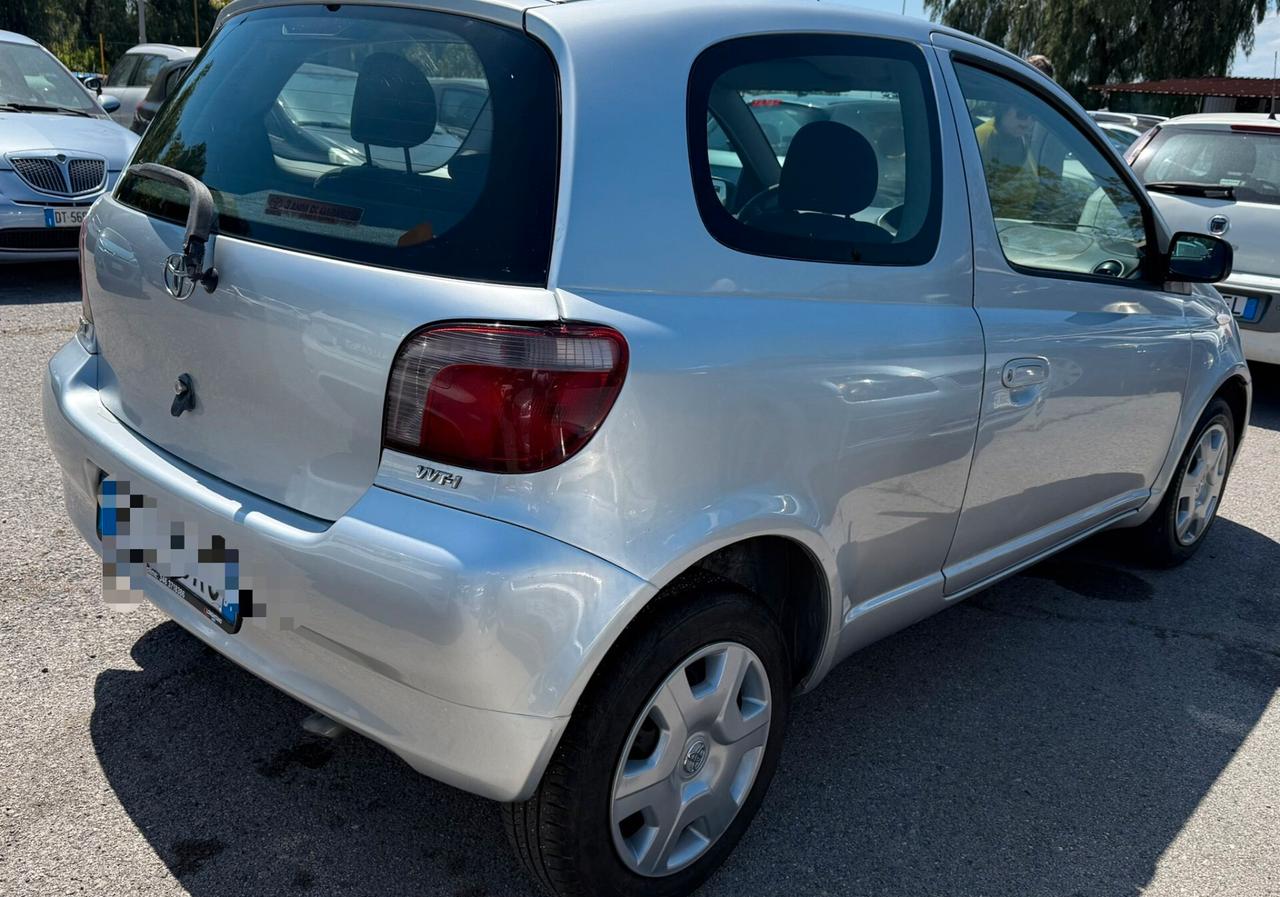 Toyota Yaris 1.0i 16V cat 3 porte