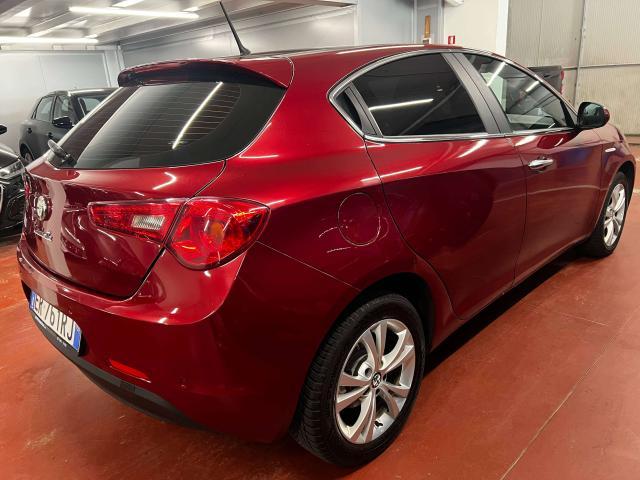 Alfa Romeo Giulietta Giulietta 1.4 t. m.air Distinctive 170cv *TETTO*