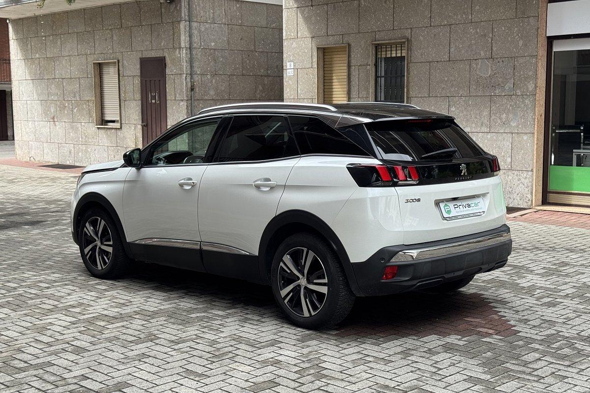 PEUGEOT 3008 BlueHDi 130 S&S EAT8 Allure