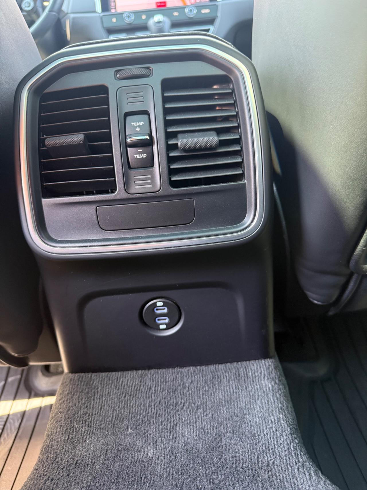 Porsche Macan 2.0 pdf