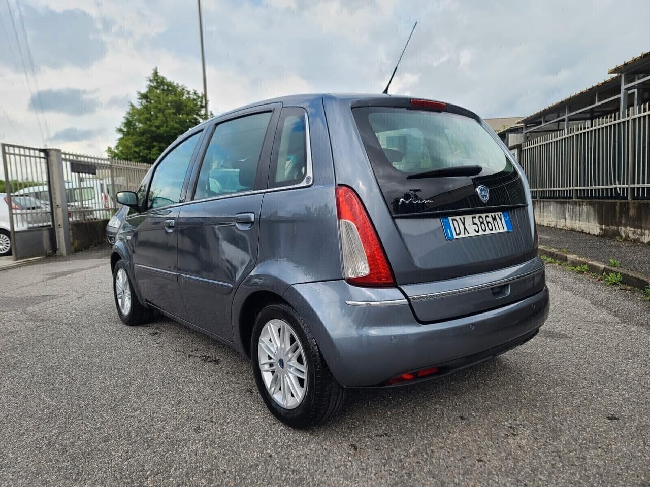 Lancia MUSA 1.4 BENZ X NEOPATENTATI