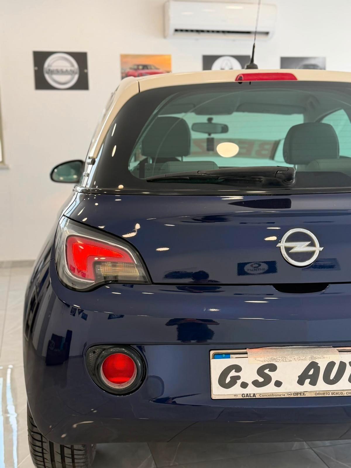 Opel Adam 2014 1.2cc Bicolore Navi