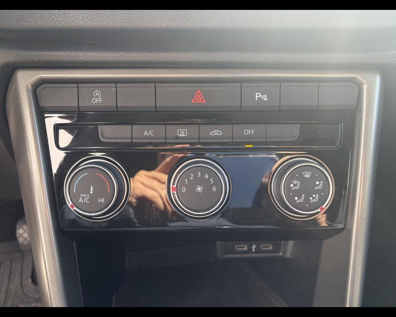 VOLKSWAGEN T-Roc 1ª serie - T-Roc 1.5 TSI ACT Style BlueMotion Technology