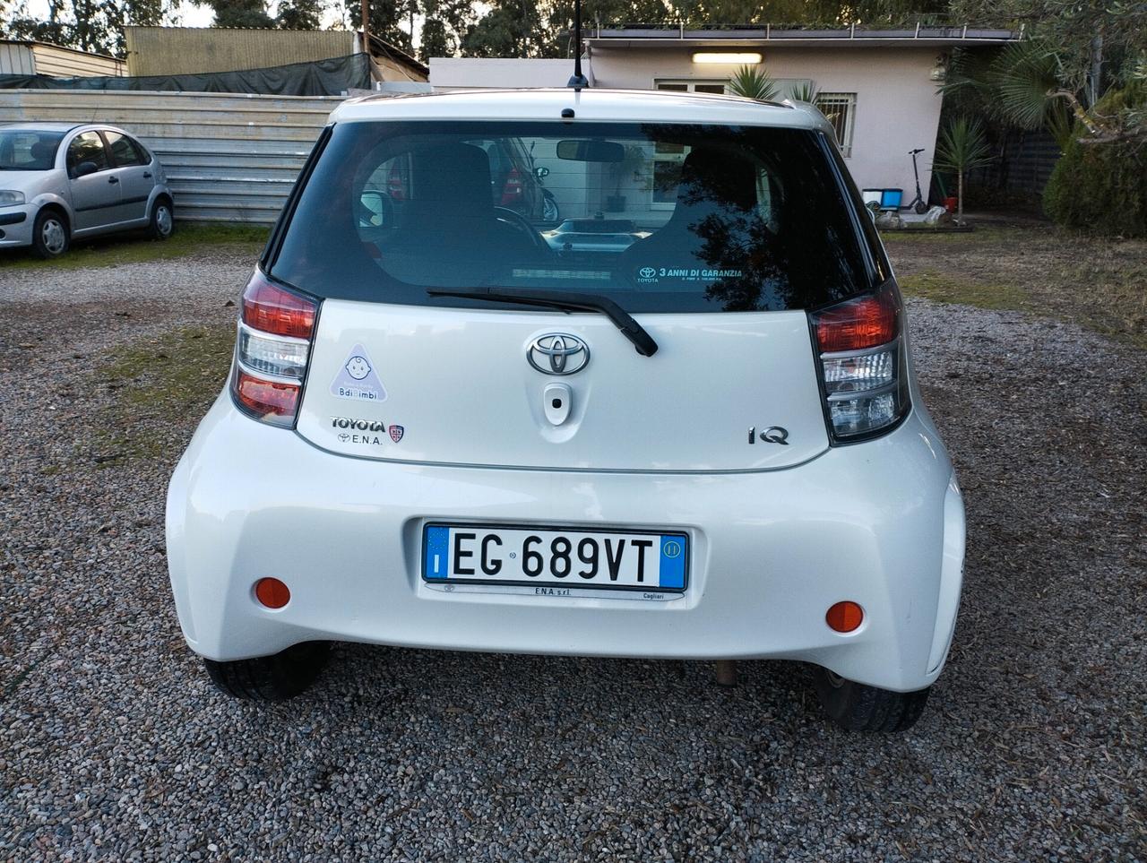 Toyota iQ 1.0 High