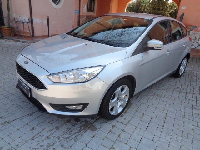 Ford Focus 1.6 120 CV GPL Plus NESSUN VINCOLO DI FINANZIAMENTO