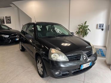 Renault Clio Storia 1.2 3 porte Confort