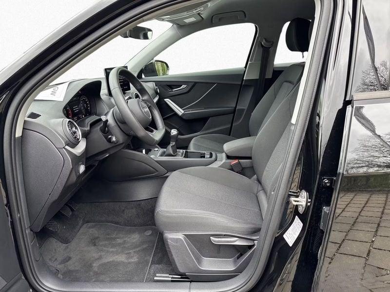 Audi Q2 1.0 30 TFSI BUSINESS LED MMI CAR PLAY