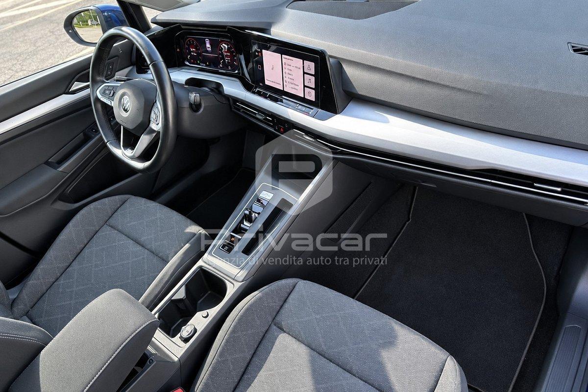 VOLKSWAGEN Golf 1.5 TGI DSG Life