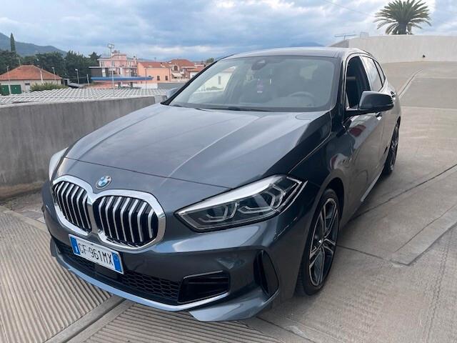 Bmw 116 116d 5p. Msport