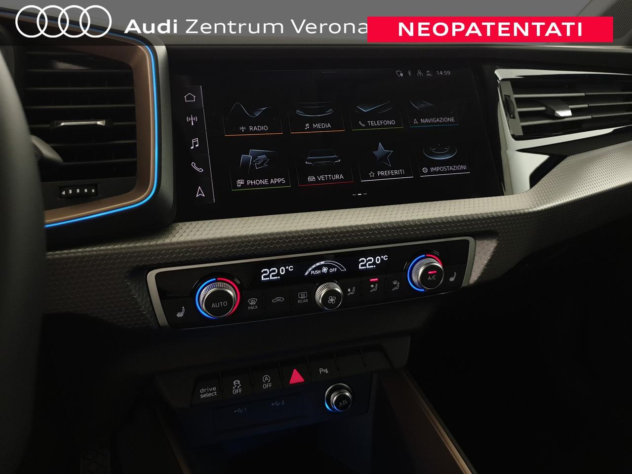 Allstreet 30TFSI 116CV S tronic Identity Contrast
