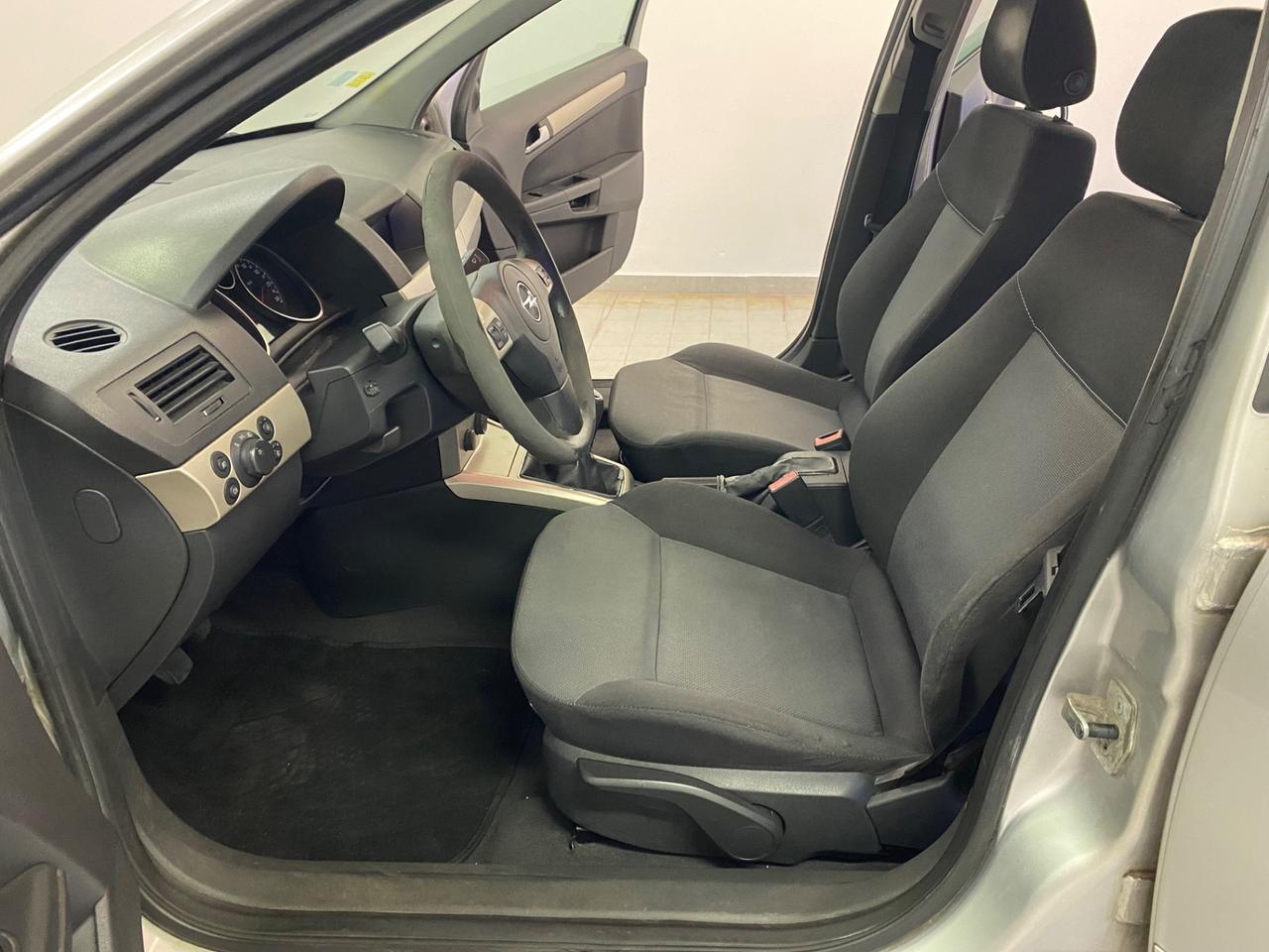 Opel Astra 1.6 16V VVT Station Wagon Cosmo