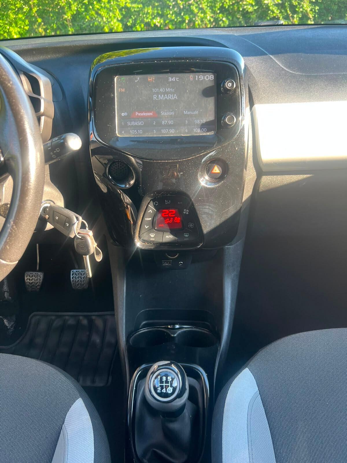 Toyota aygo 1.0 5 porte Active