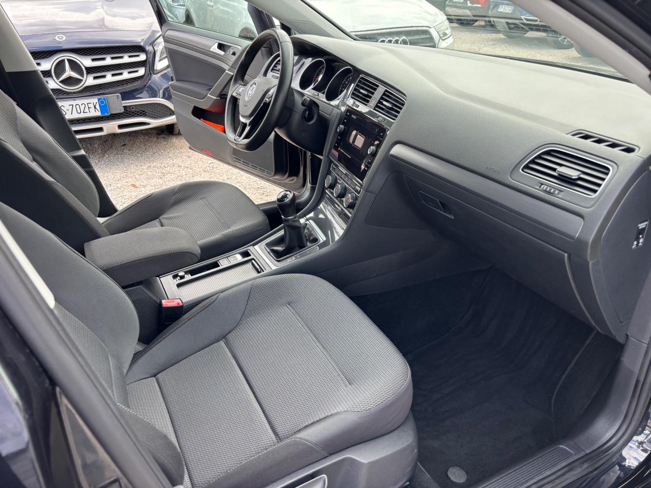 VW GOLF 1.6TDI 115CV EXECUTIVE LED SOLI 80.000KM