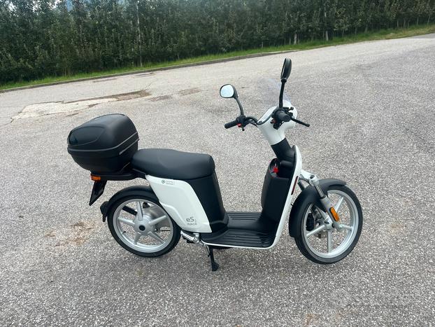 Piaggio askoll