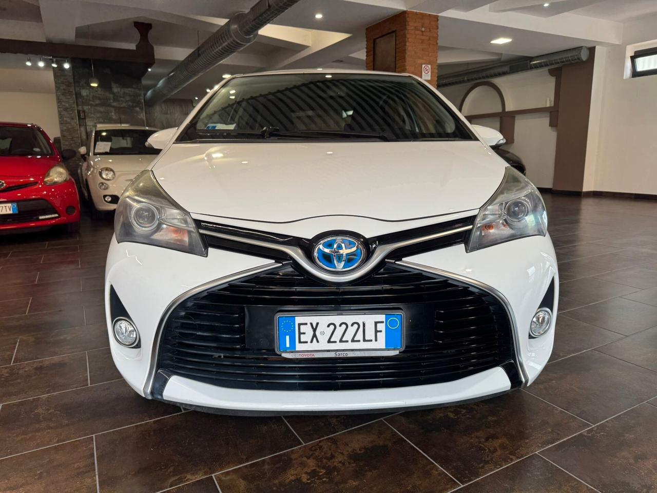 Toyota Yaris 1.5 Hybrid 5 porte Cool