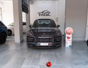 Porsche Cayenne 4.0 V8 Turbo IVA ESPOSTA