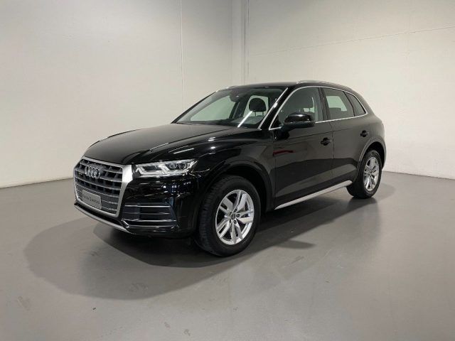 AUDI Q5 2.0 TDI quattro S tronic Business Sport