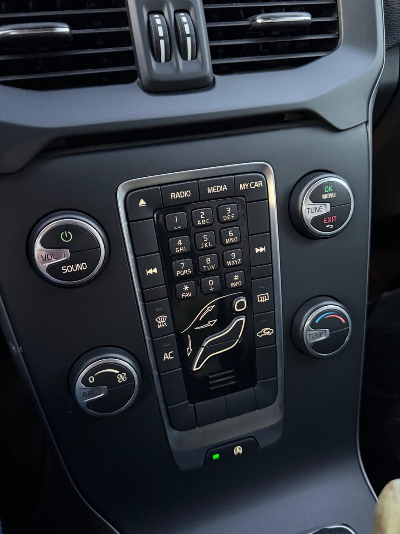 Volvo V40 D2 1.6