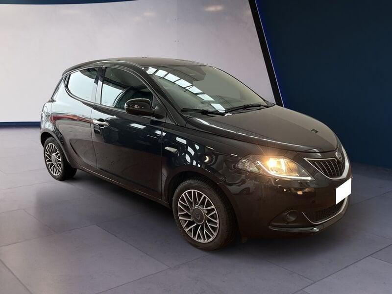 Lancia Ypsilon III 2021 1.0 firefly hybrid Gold s&s 70cv